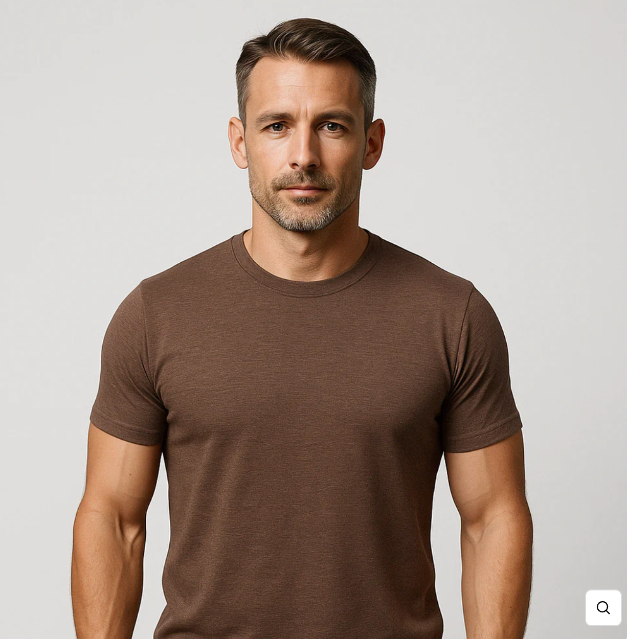 Comment un t-shirt bien coupé peut booster ta première impression